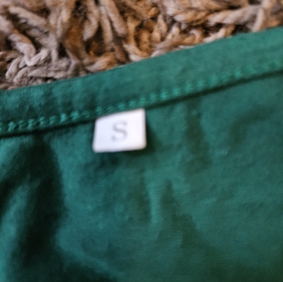 Women's tee - Picture 2 of 3